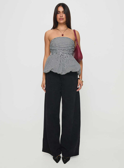 front view of model wearing Princess Polly Selenea Bubble Hem Top Black / White Sleeveless straight 