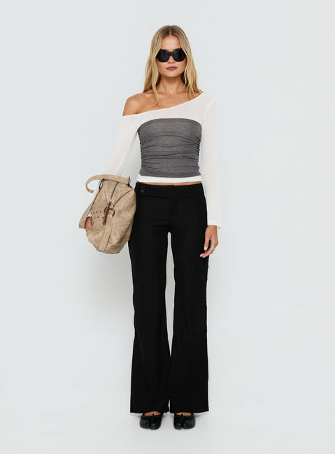 Norra Layered Off Shoulder Long Sleeve Top Grey / White