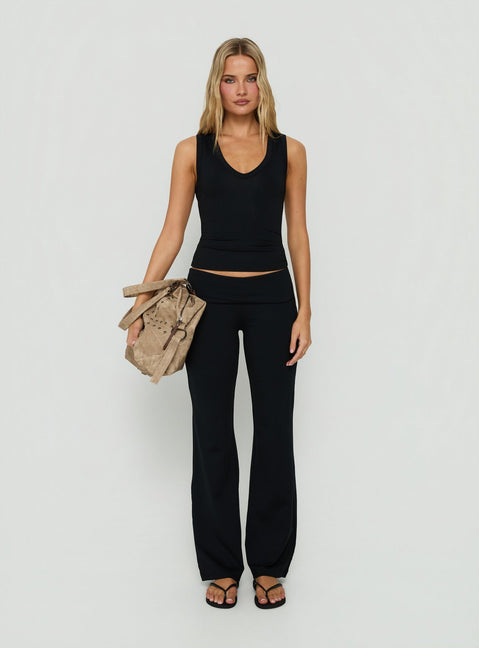 Daily Define Thick Strap Tank Top Black
