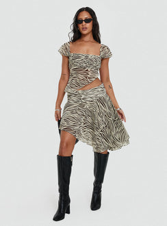 front view of model wearing Princess Polly District Top Zebra Short Sleeves Square Neck 