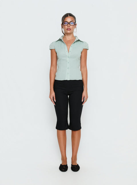 Adulation Ruched Detail Short Sleeve Shirt Green