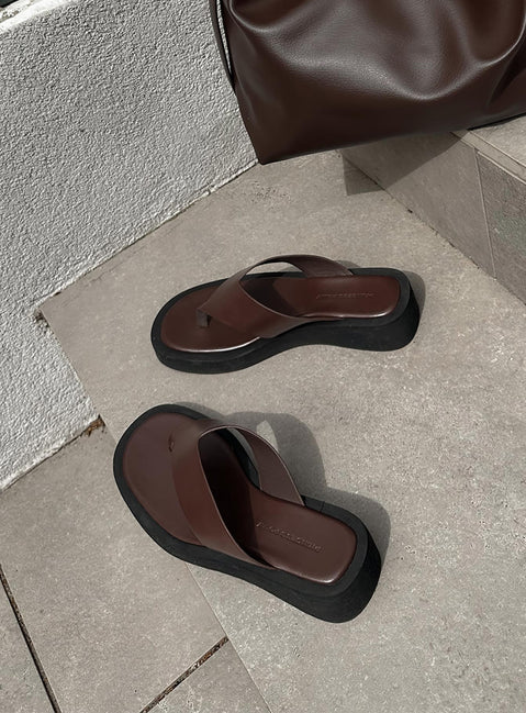 Remi Sandals Chocolate