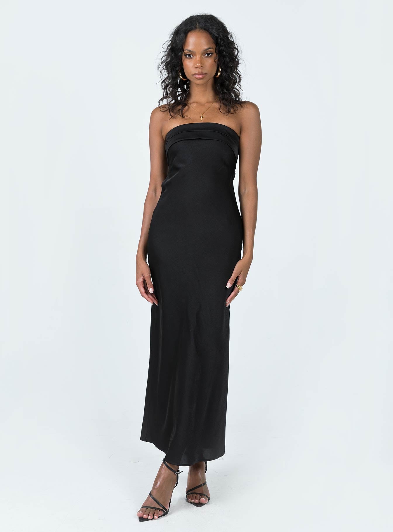 product Princess Polly Crew Neck  Shaun Midi Dress Black