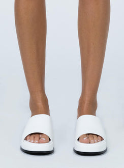 Bayshore Sandals White