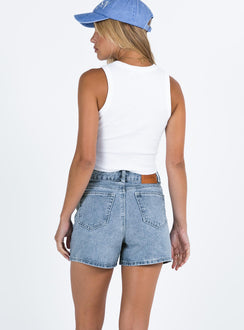 Tropicana Shorts Princess Polly high-rise 